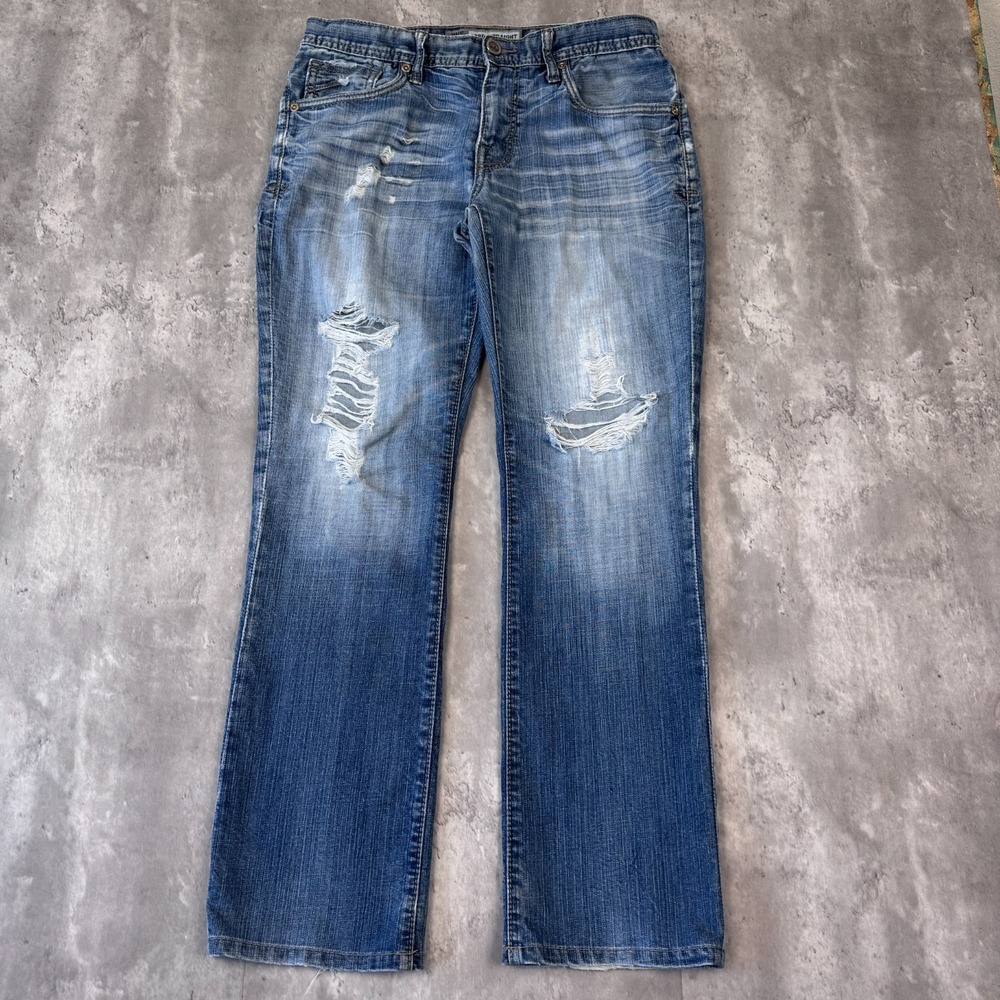 BKE Buckle Derek Straight Jeans Mens 32x32 Distressed Ripped Denim Medium Wash